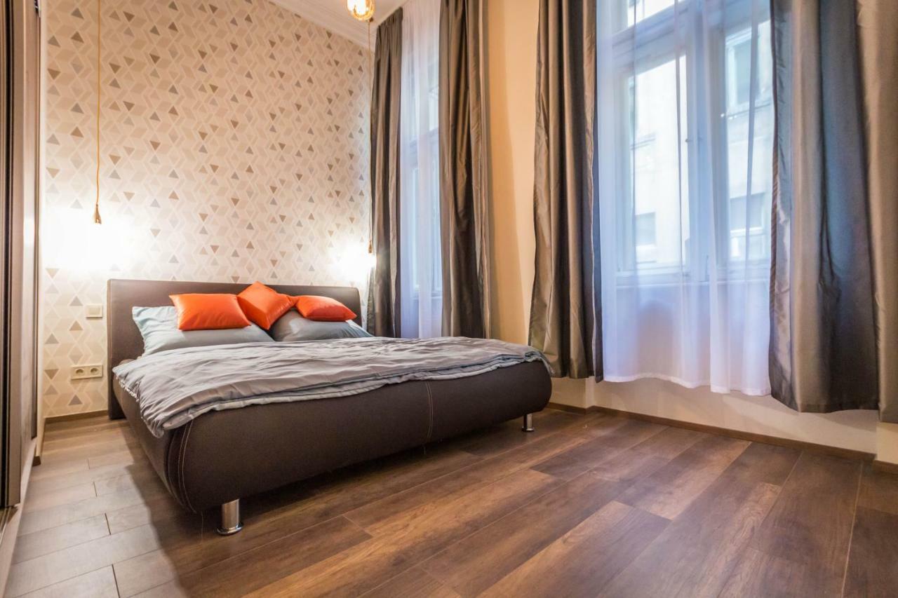 Fashion Street Apartments Budapest Exterior photo